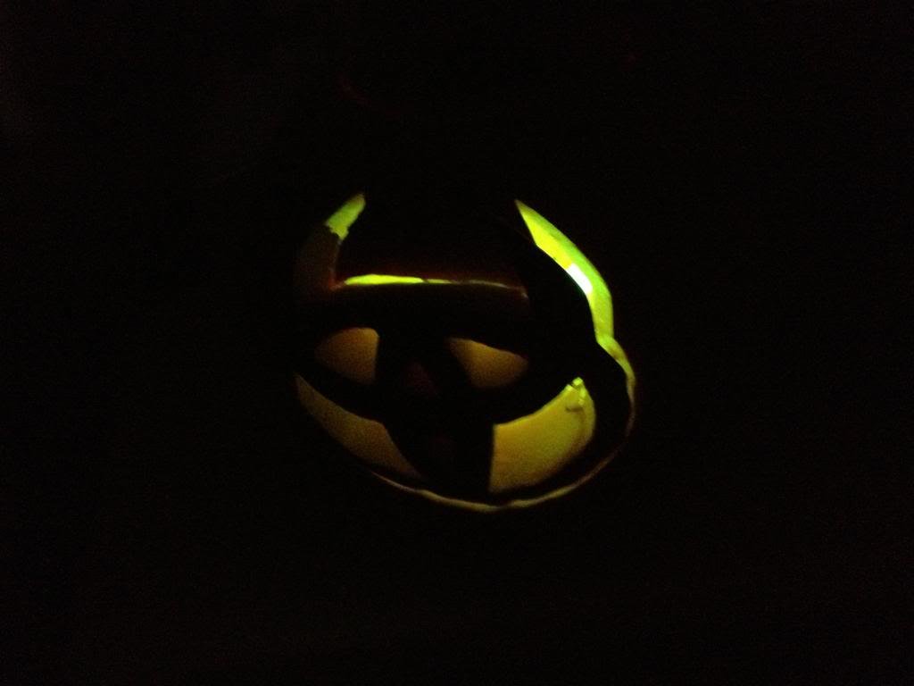 glowstick1_20b5b05cb288c301531a87bebc42eba70bbb047c.jpg