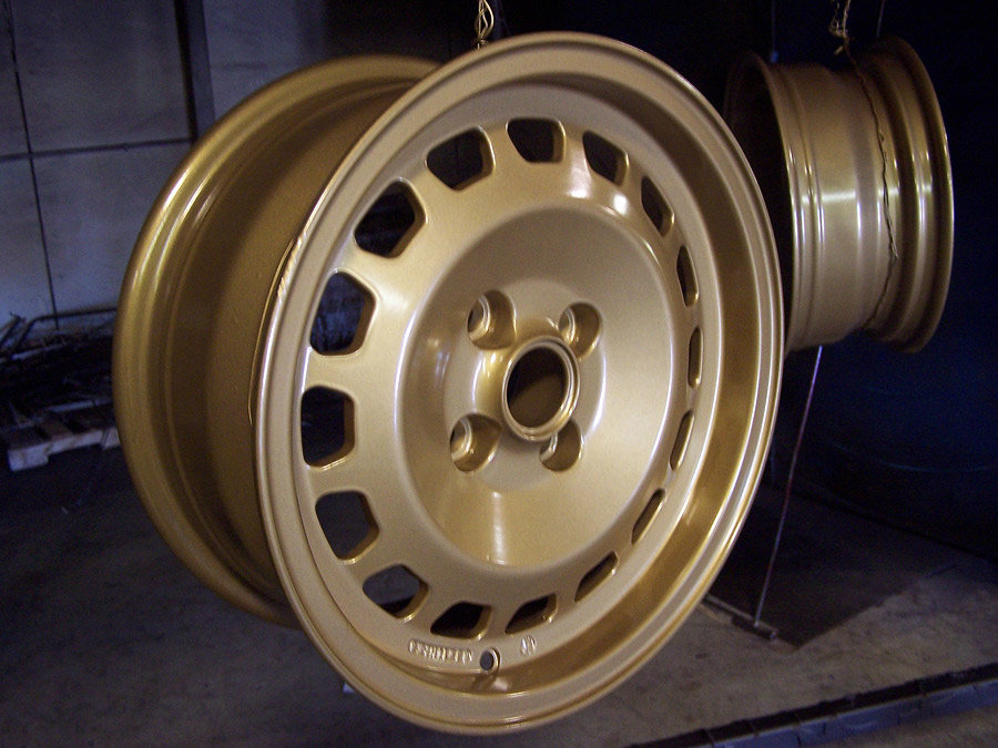 gold-powder-coat-rims.jpg