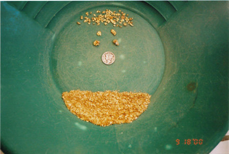 gold2_zpsb75eb62c_4b87d632cfa6b5f7530c6f7def6386a4bedd8c1d.jpg