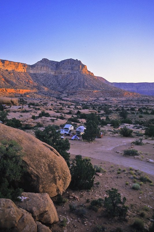 grandcanyon_2_adj_mid.jpg