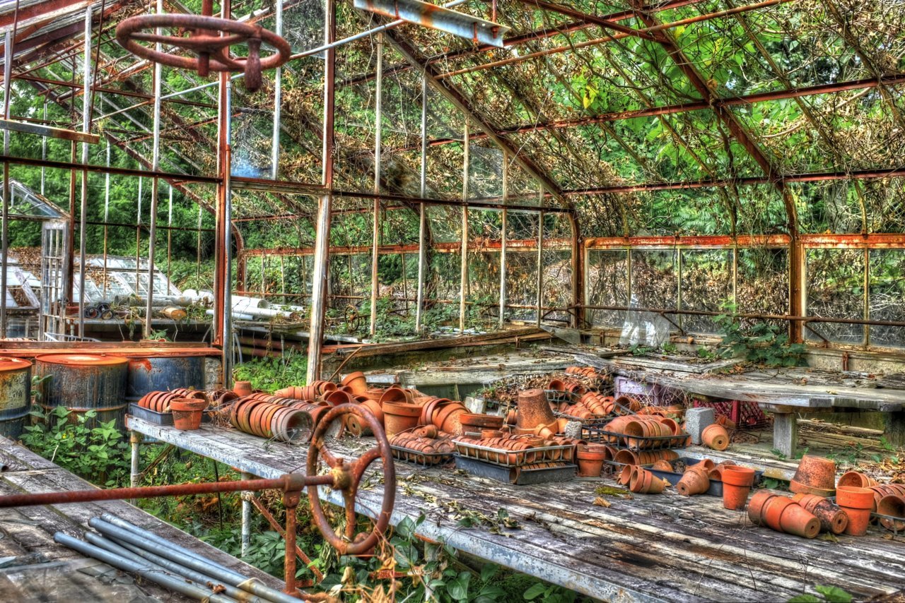 Greenhouse2V5.jpg