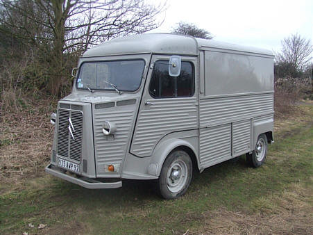 grey-1981-HVAN.jpg