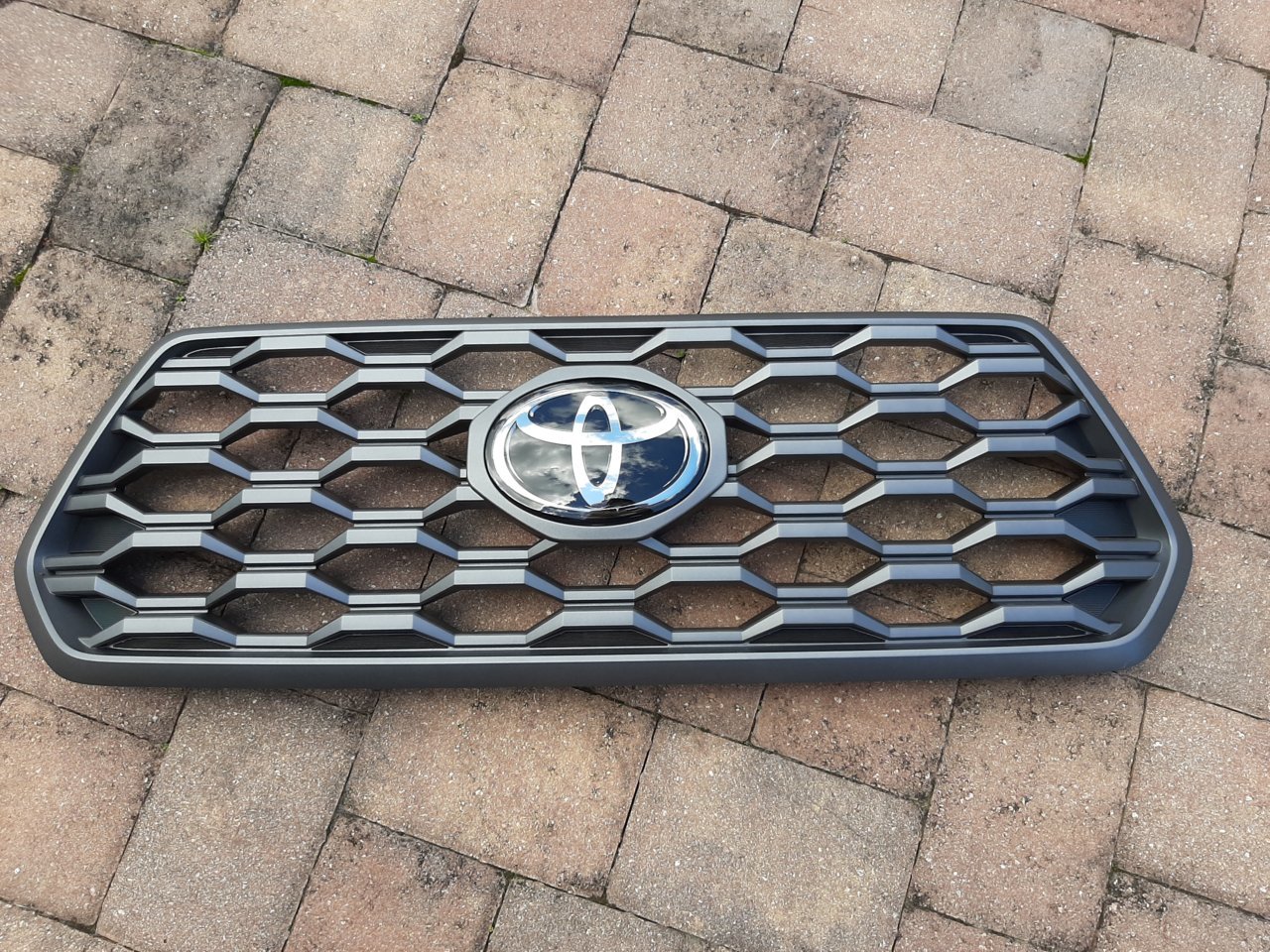 grill insert.jpg