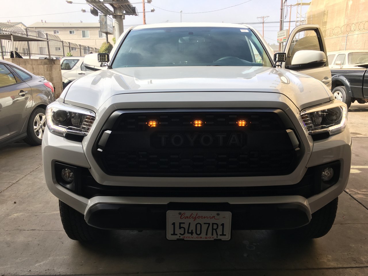 Grill lights 2.jpg