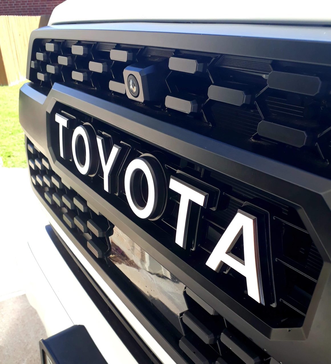 Grille Side View w_Letters.jpg