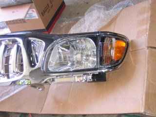 GrillHeadlights002_8fbd6bcf15ebaae7057eab5115650114d56f21e1.jpg