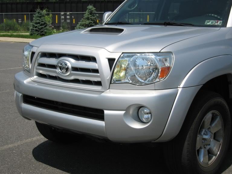 grillsideclose_8c62e06eb53b095ba354721039131952c810d2de.jpg