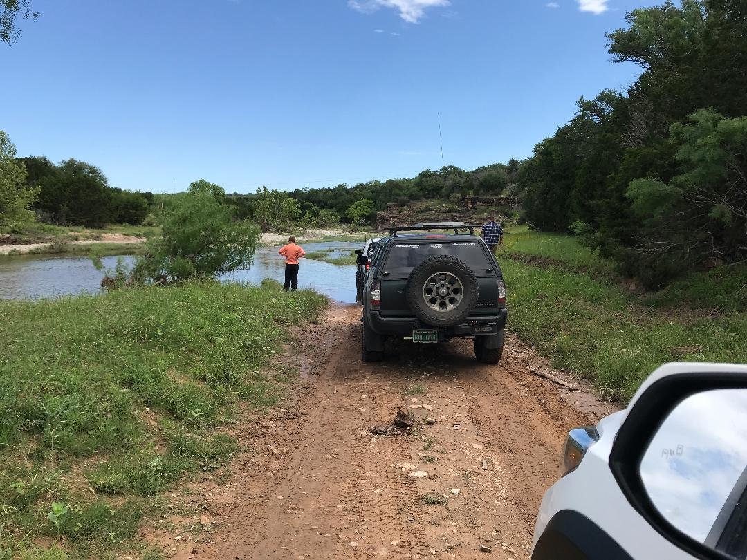 Grn.taco Checking out the river crossing.jpg