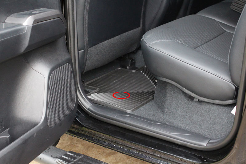 Grommet_Post_002.jpg