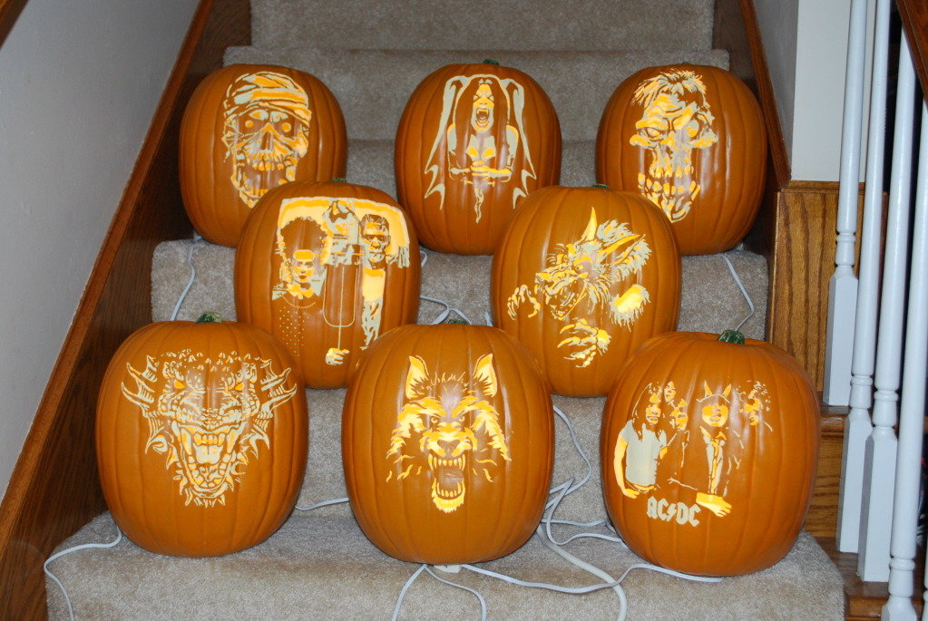 Group2008Halloween002_4462fdabb24bd5a530ab3f39b7e80a681252a9d6.jpg