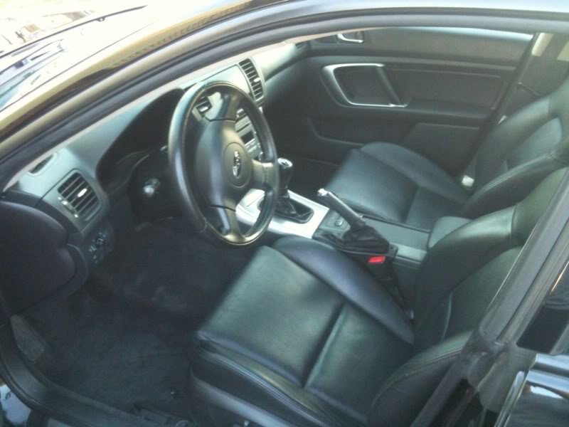 gtinterior_81b19538ee5b8d967caee3dd94c0efbd056aec3a.jpg