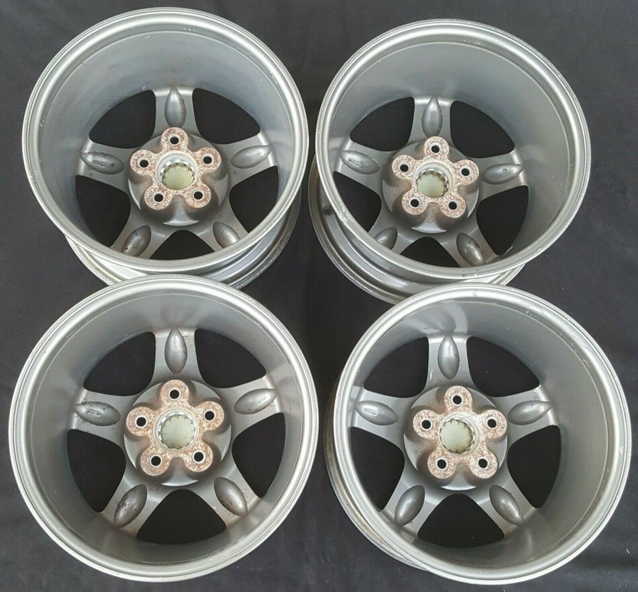 GTRwheelsBACKS.jpg