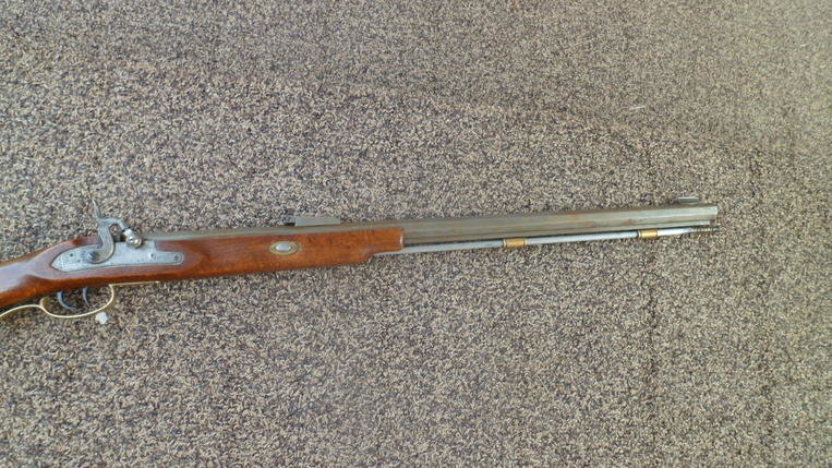 gun 002.jpg