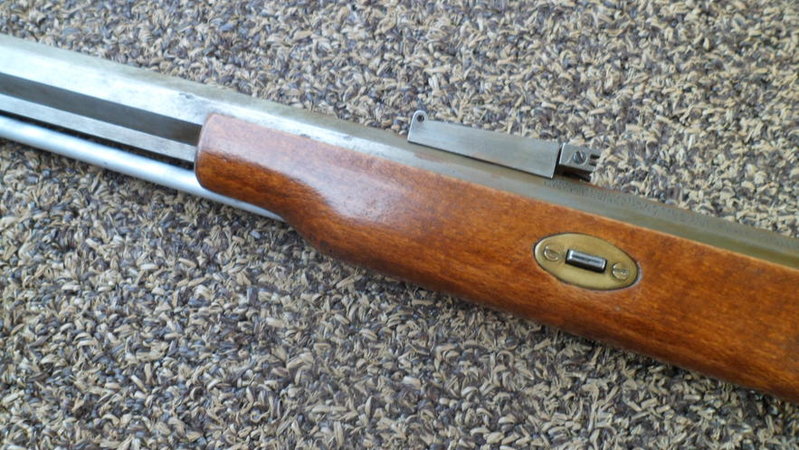 gun 005.jpg