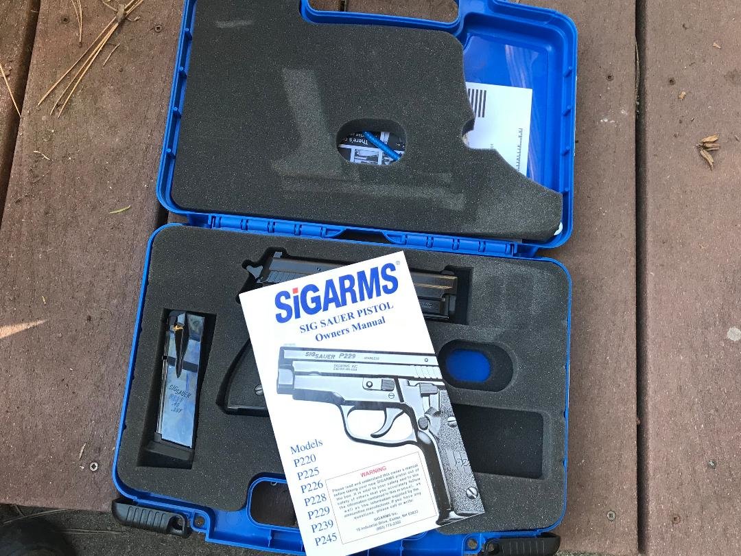 Gun 2.jpg