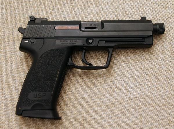 gun1.jpg