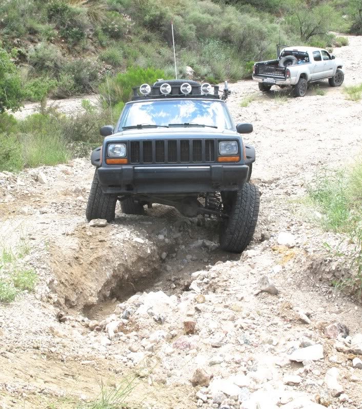 GUNSIGHTPASScomingdownthepass10_063d39b1a513c2b53b9ac3555c85ba997daca7ca.jpg