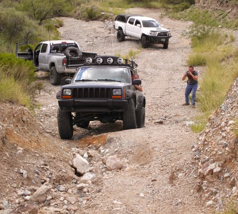 GUNSIGHTPASScomingdownthepass3_0d862ed23624b50e85f9349e9d4126907f74bf87.jpg
