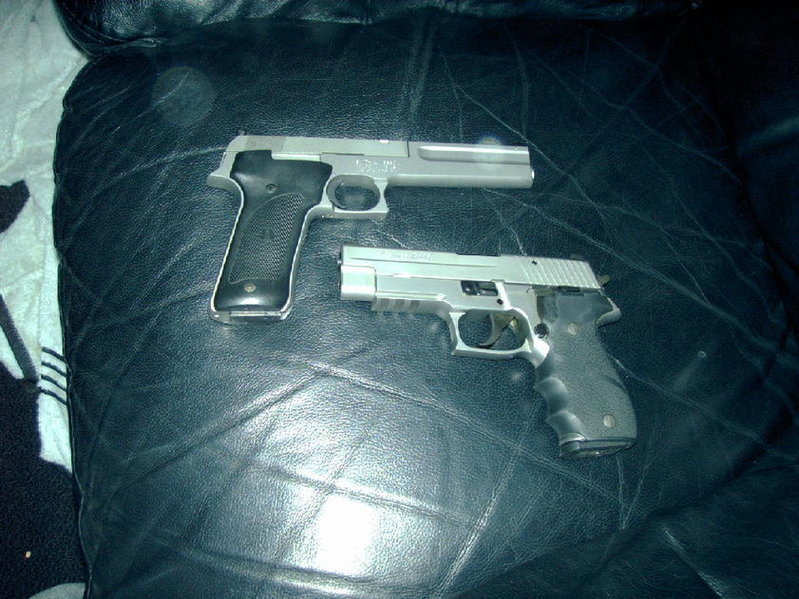 gunssssssss 011.jpg