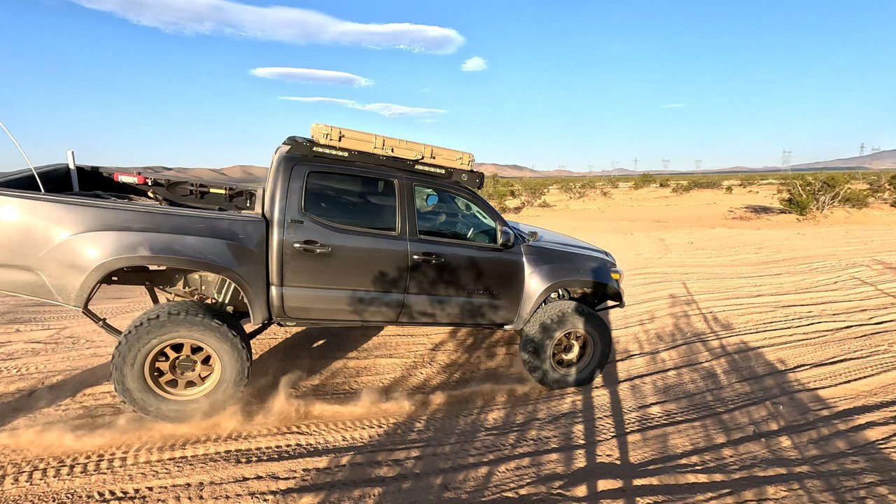 GX010300_1694725945012.jpg
