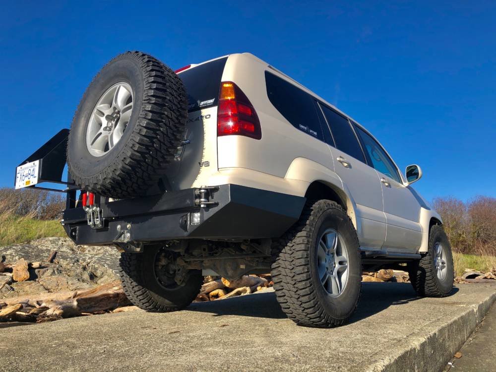 GX470-Low-Profile-Rear-Bumper-Kit-2.jpg