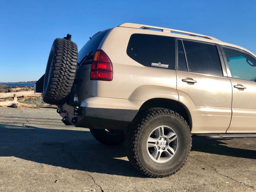 GX470-Low-Profile-Rear-Bumper-Kit-8.jpg