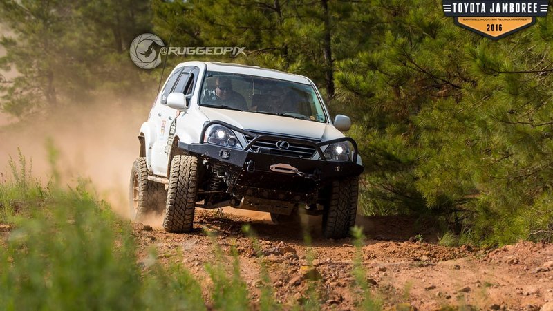 GX470 Obstacle course.jpg