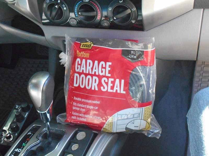H.Depot 9ft garage door seal.jpg
