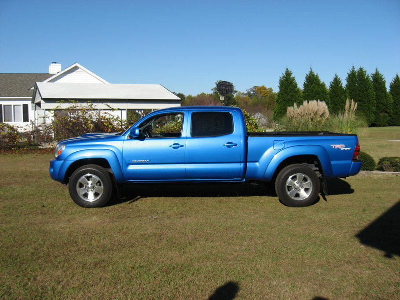 Halloween and Phil's new truck 009.jpg