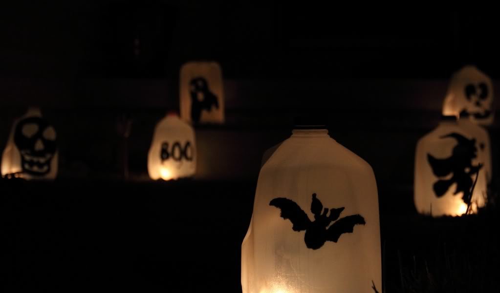 halloween1_768133f69c29cfde9bd830b831e5697fb48f4963.jpg