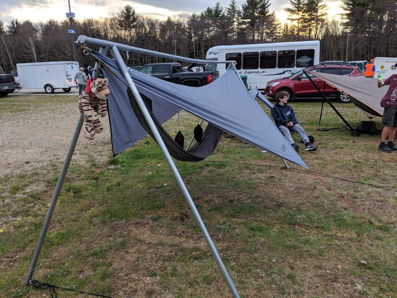 hammock stand.jpg