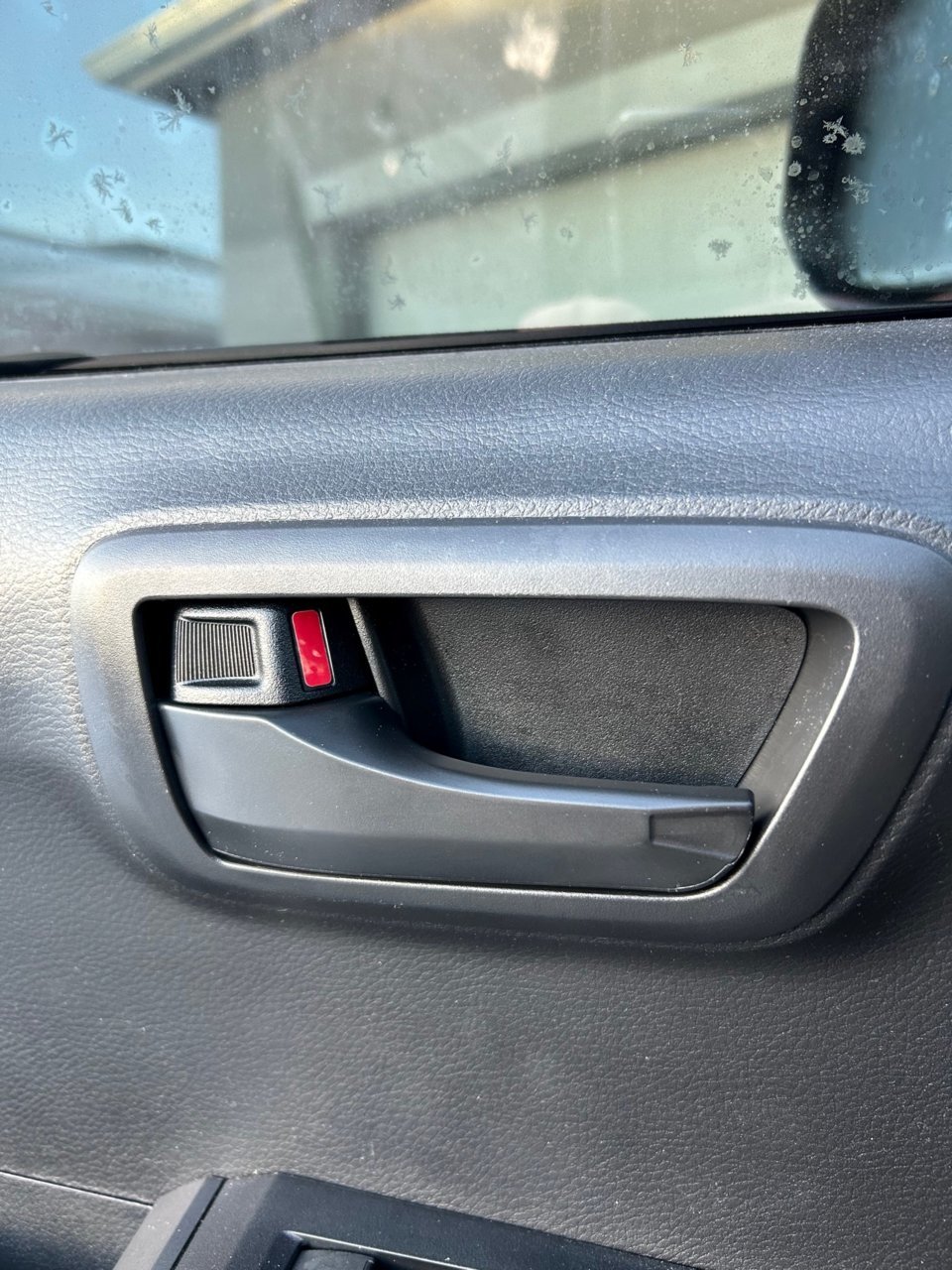 HANDLE.jpg