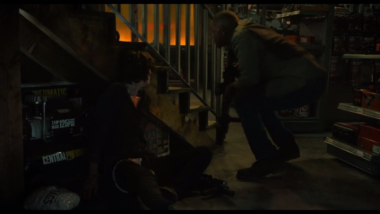 Harbor Freight CP Compressor Gemeni Man Cameo.jpg