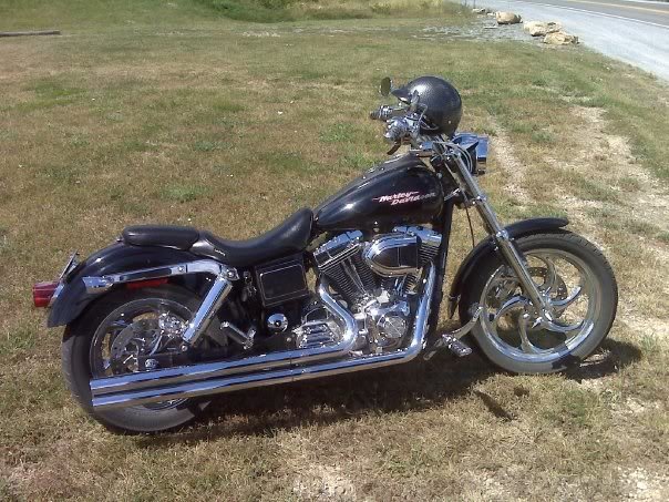 harley_8cdf5a429462b4afdfcdde8d28e31a6a44cbf437.jpg