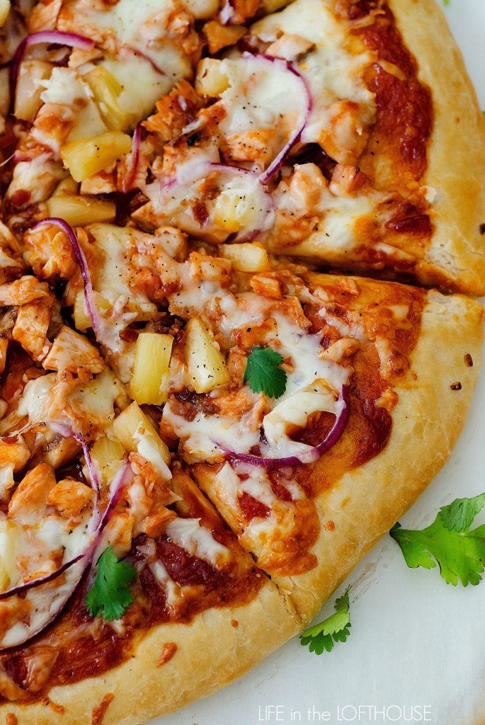 Hawaiian-BBQ-Chicken-Pizza5-685x1024.jpg