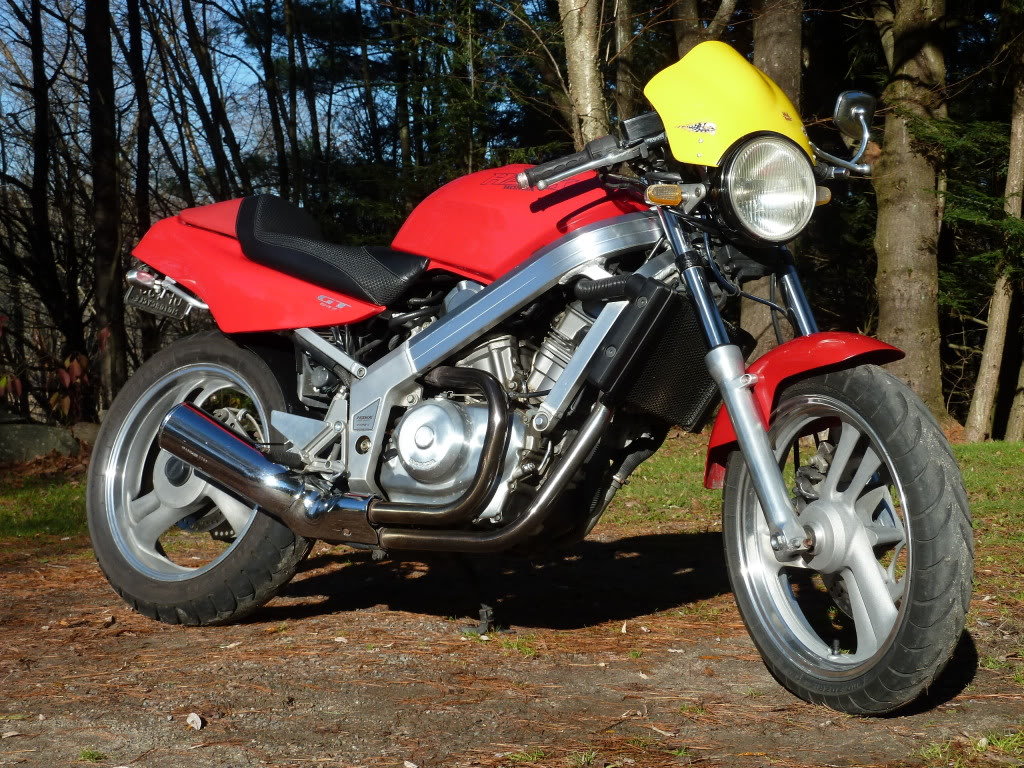 Hawk006_11d73b8c3a9a18309f40bc5cfb914770f5368148.jpg