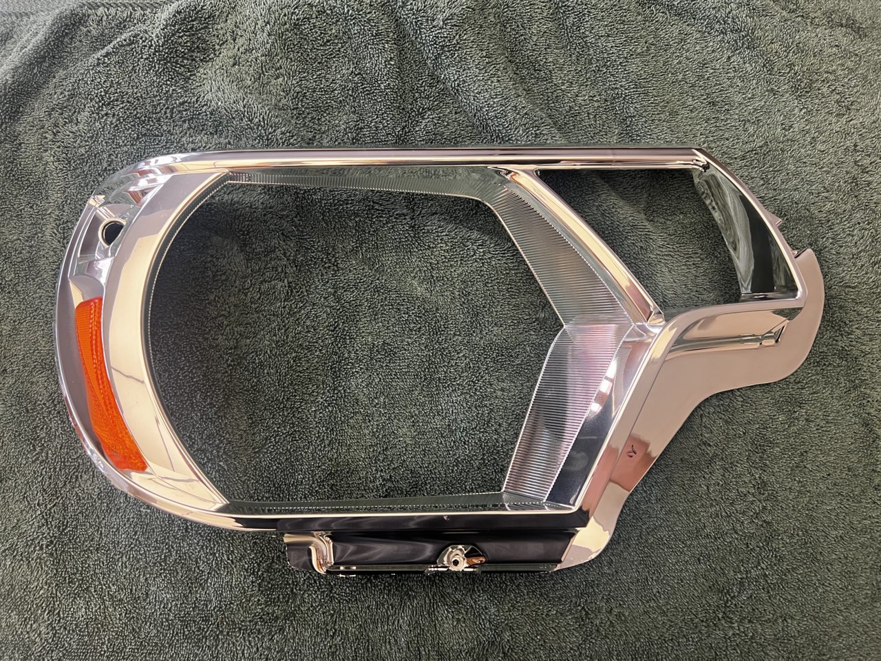 Headlight-008.jpg
