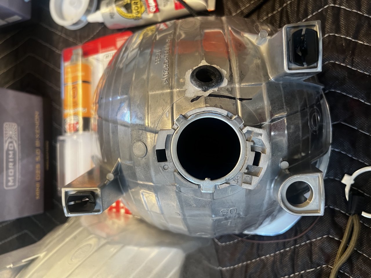 Headlight-020.jpg