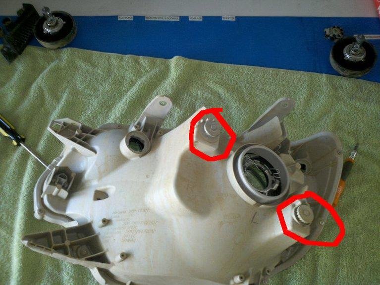 headlight.jpg