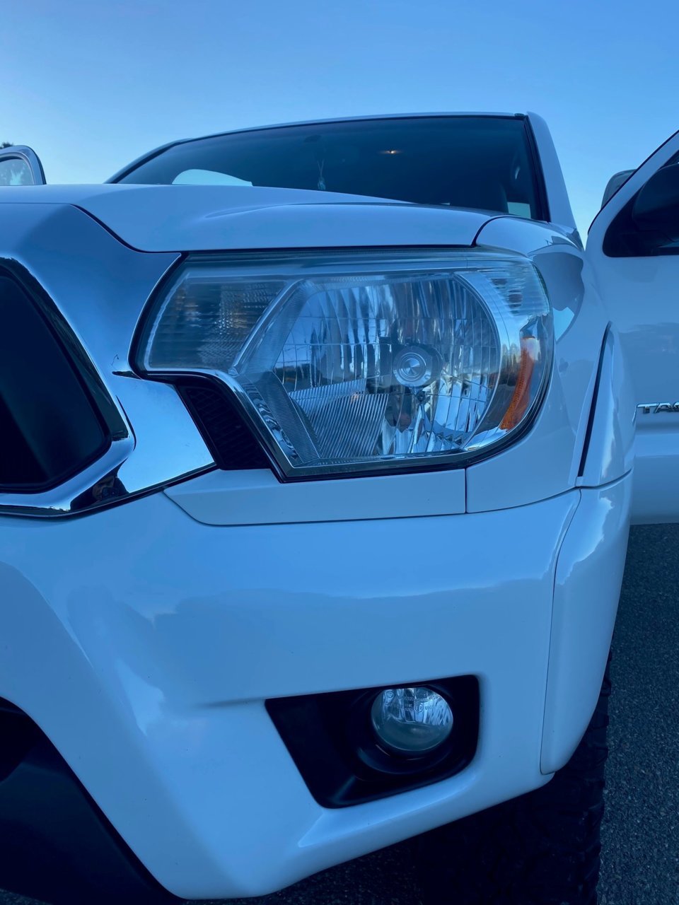 Headlight.jpg