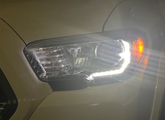 Headlight.jpg