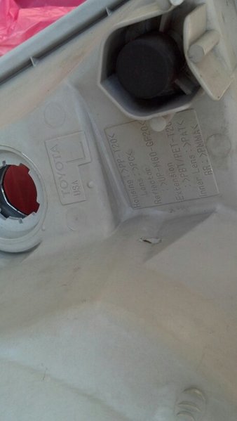 headlight1.jpg