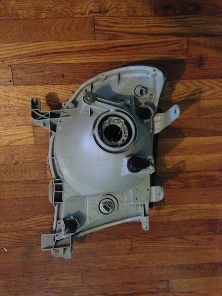 headlight2.jpg
