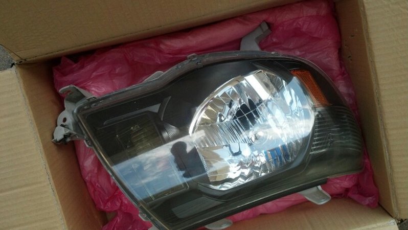headlight3.jpg