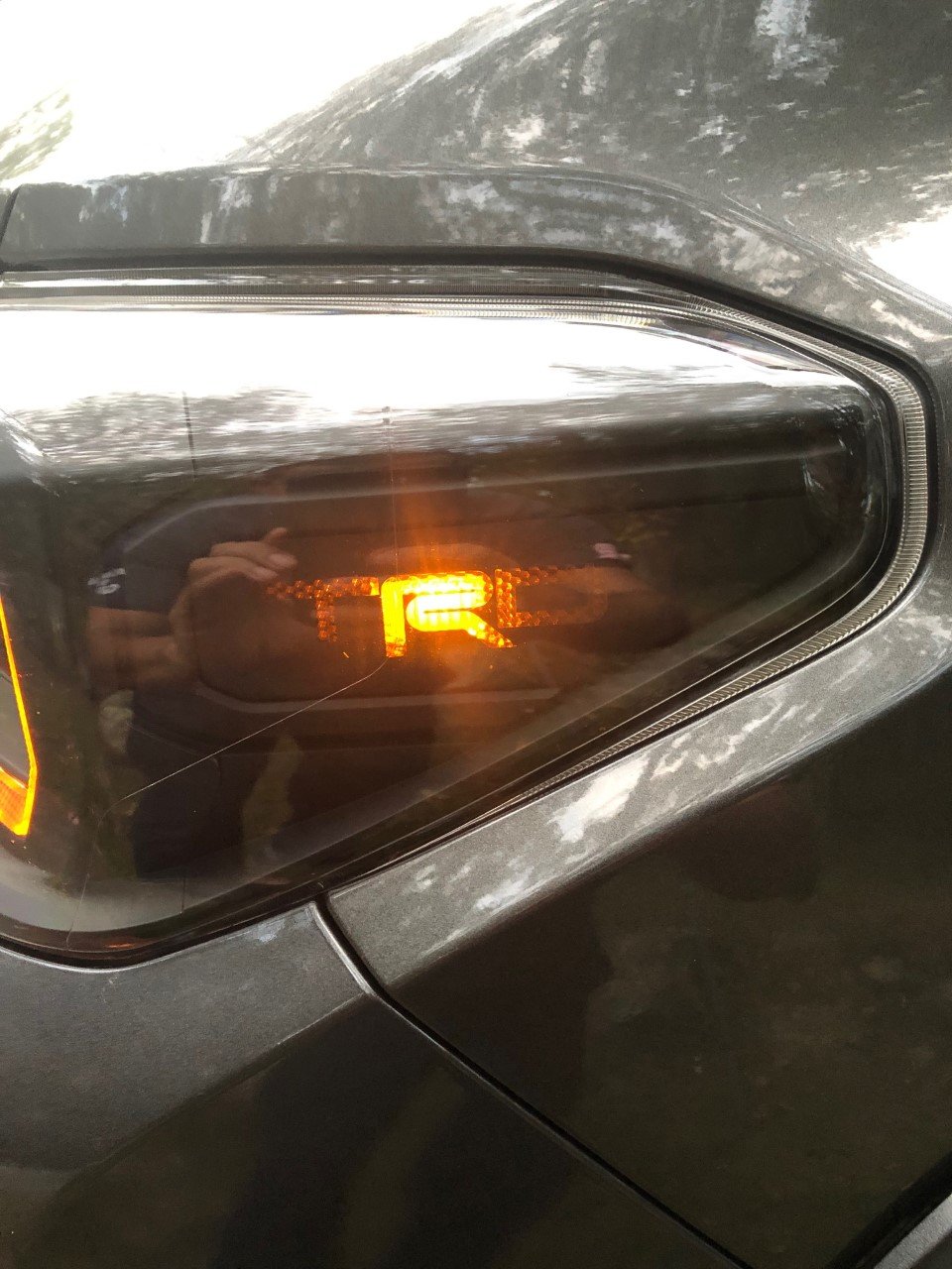 headlight5.jpg