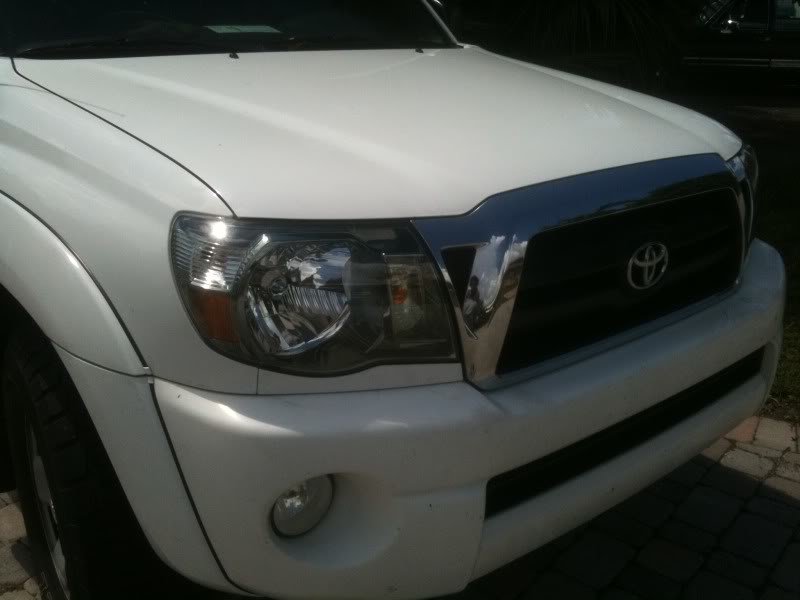 headlight_d09c1d807d4f2c51365f91f48a2eefb68d0f250c.jpg