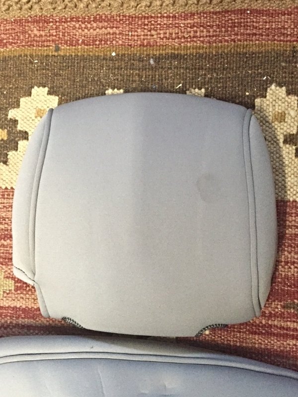 Headrest_b503b1c545262ab7004af5ff9efde8da2ff08362.jpg