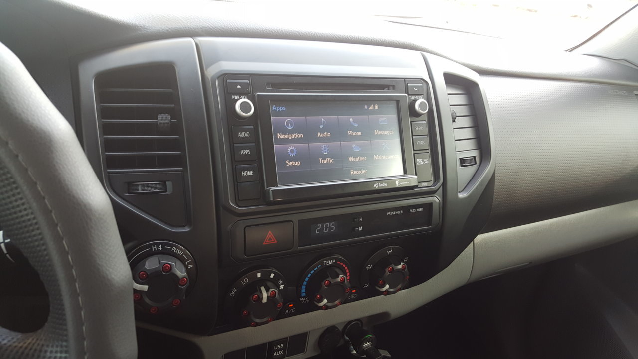 headunit.jpg