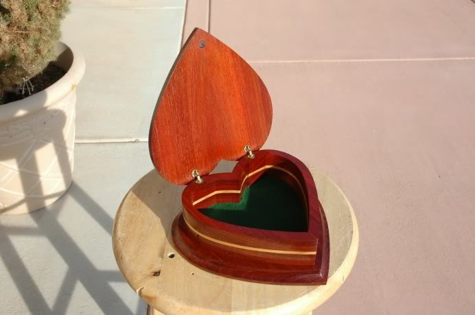 heart22_6082e568a2b2bf5b678f48c46bad04c5d7e62ec2.jpg