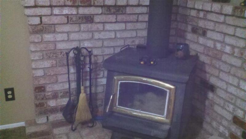 Hearth_Before.jpg